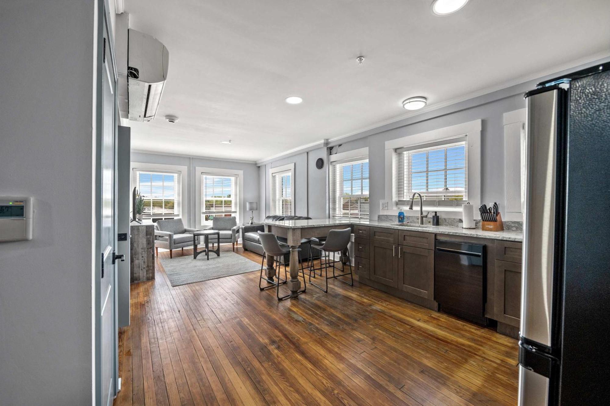 Discover Conway Trendy Downtown Loft Luaran gambar